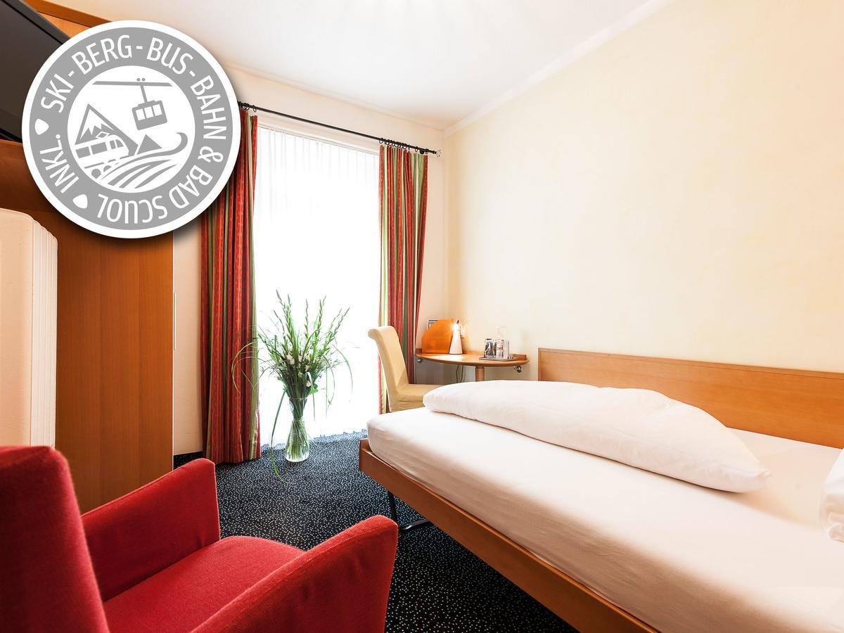 Hotel Belvedere Scuol Luaran gambar